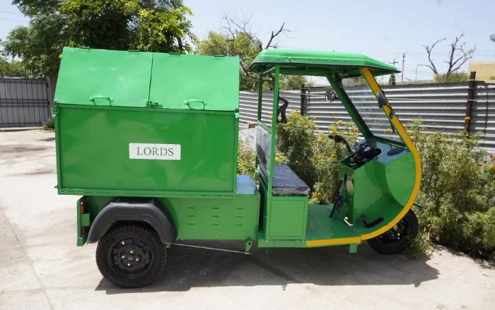 Lords Swachh Yaan - Right 1