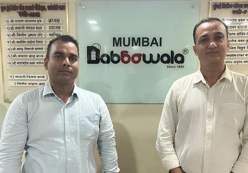 Lord’s Automative Welcomes Mumbai Dabbawala in their extended Family 1 (4)