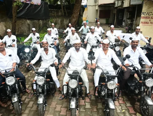 Lord’s Automative Welcomes Mumbai Dabbawala in their extended Family 10